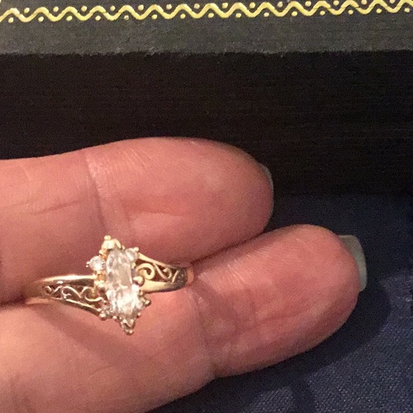 14k Yellow Gold Marquise Diamond Ring - Picture 16 of 16